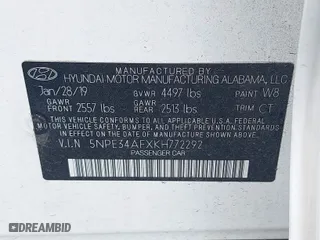 2019 Hyundai Sonata Sport with VIN 5NPE34AFXKH772292, listed as a IAAI auction lot 40466023 with 46,224 mi miles. Bid and sale history available at carsss.com. Image 9.