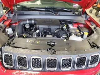 2023 Jeep Compass Sport z VIN 3C4NJDANXPT537086, wystawiony jako Copart lot #49070265 z przebiegiem 14 929 mil mil oraz Szkoda całkowita • Salvage title. Historia ofert i sprzedaży dostępna na DreamBid. Obrazek 12.