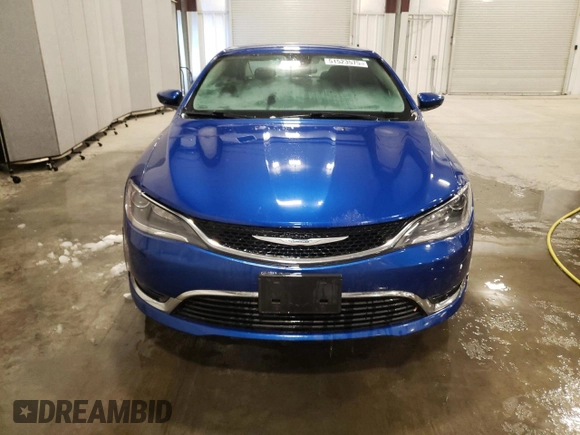2015 Chrysler 200 Limited z VIN 1C3CCCAB0FN742730, wystawiony jako Copart lot #51523575 z przebiegiem 204 440 mil mil oraz Szkoda całkowita • Salvage title. Historia ofert i sprzedaży dostępna na DreamBid. Obrazek 5.