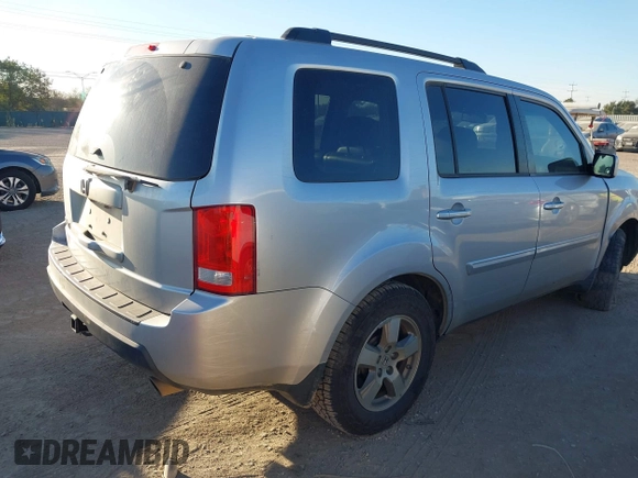2011 Honda Pilot EX-L with VIN 5FNYF3H68BB020464, listed as a IAAI auction lot 41259261 with 223,069 mi miles and . Bid and sale history available at DreamBid. Image 4.