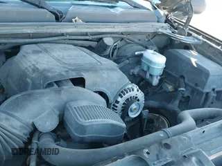 2007 Chevrolet Silverado 1500 2LT z VIN 2GCEC19J271675569, wystawiony jako IAAI lot #41648141 z przebiegiem 293 825 mil mil oraz . Historia ofert i sprzedaży dostępna na DreamBid. Obrazek 22.