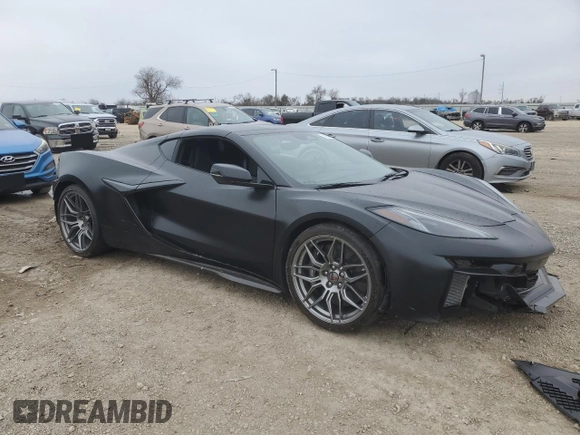 2024 Chevrolet Corvette 1LZ with VIN 1G1YD2D33R5609258, listed as a Copart auction lot 88055455 with 2,151 mi miles and Salvage Title. Bid and sale history available at DreamBid. Image 4.