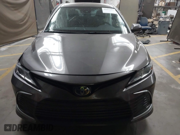 2021 Toyota Camry Hybrid LE with VIN 4T1C31AK7MU559730, listed as a IAAI auction lot 41851492 with 47,356 mi miles. Bid and sale history available at carsss.com. Image 12.