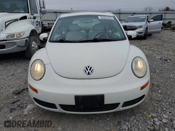2008 Volkswagen Beetle with VIN 3VWFG31C98M518226, listed as a Copart auction lot 82025464 with 109,510 mi miles and Salvage Title. Bid and sale history available at DreamBid. Image 5.