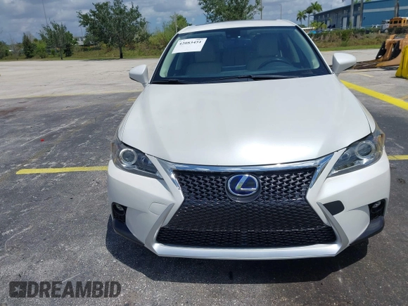 2017 Lexus CT with VIN JTHKD5BH6H2290269, listed as a IAAI auction lot 42083451 with 47,374 mi miles. Bid and sale history available at carsss.com. Image 6.