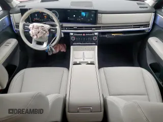2025 Hyundai Santa Fe Calligraphy z VIN 5NMP54GL9SH128148, wystawiony jako Copart lot #55917575 z przebiegiem 55 mil mil oraz Czysty tytuł • Clean title. Historia ofert i sprzedaży dostępna na DreamBid. Obrazek 8.