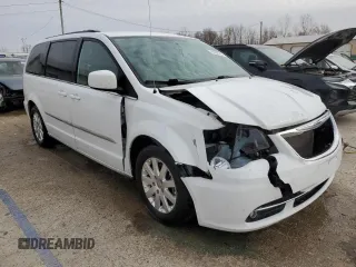 2015 Chrysler Town & Country Touring with VIN 2C4RC1BG7FR673364, listed as a Copart auction lot 49182745 with 93,652 mi miles and Salvage Title. Bid and sale history available at carsss.com. Image 4.