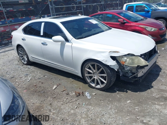 2007 Lexus LS 460 L with VIN JTHGL46F575002153, listed as a IAAI auction lot 42485250 with 261,868 mi miles and . Bid and sale history available at DreamBid. Image 1.