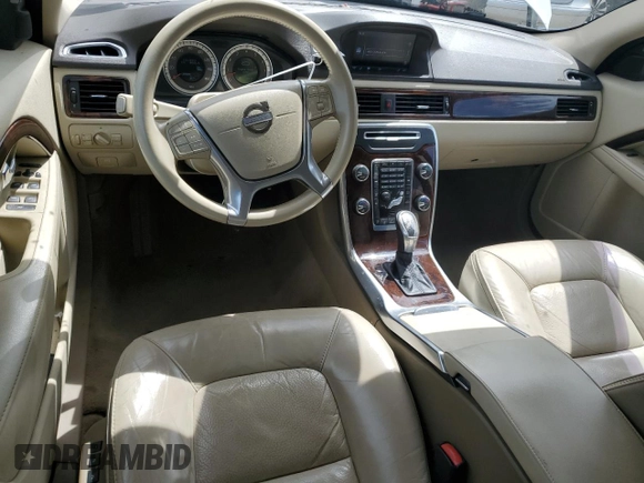 2013 Volvo XC70 3.2L with VIN YV4952BZ4D1160718, listed as a Copart auction lot 52812724 with 131,803 mi miles and Salvage Title. Bid and sale history available at DreamBid. Image 8.