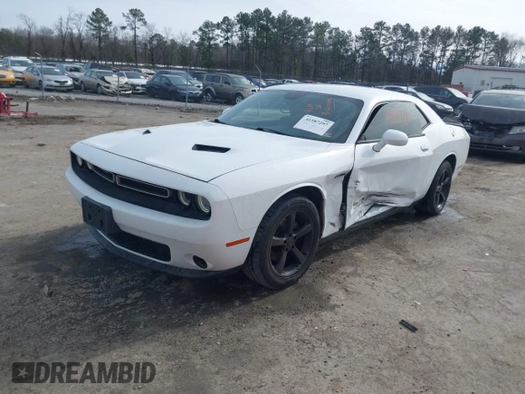 2016 Dodge Challenger SXT z VIN 2C3CDZAG6GH263508, wystawiony jako IAAI lot #41587297 z przebiegiem 119 114 mil mil oraz . Historia ofert i sprzedaży dostępna na DreamBid. Obrazek 17.