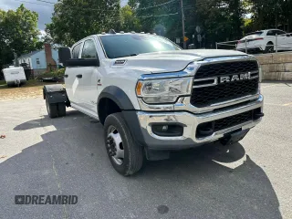 2019 Ram 5500 Tradesman with VIN 3C7WRNFL3KG591571, listed as a Copart auction lot 74777324 with 157,912 mi miles and Clean Title. Bid and sale history available at carsss.com. Image 4.