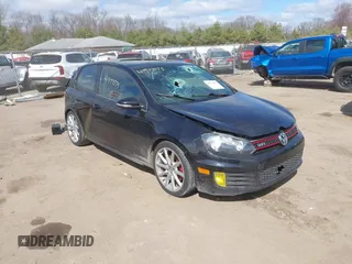 2013 Volkswagen GTI z VIN WVWFV7AJ4DW122391, wystawiony jako IAAI lot #41977075 z przebiegiem 160 405 mil mil oraz . Historia ofert i sprzedaży dostępna na DreamBid. Obrazek 1.