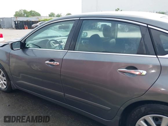 2018 Nissan Altima SV with VIN 1N4AL3AP0JC474318, listed as a IAAI auction lot 42006280 with 55,654 mi miles and . Bid and sale history available at carsss.com. Image 14.