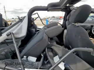 2016 Jeep Wrangler Sport с VIN 1C4AJWAG4GL262936, выставлен на аукционе Copart как лот 63928545 с пробегом 108 399 миль миль и Списание • Salvage title. История ставок и продаж доступна на DreamBid. Изображение 10.