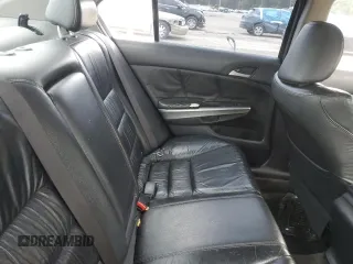 2008 Honda Accord EX-L z VIN 1HGCP26838A038248, wystawiony jako Copart lot #57145655 z przebiegiem 169 468 mil mil oraz Szkoda całkowita • Salvage title. Historia ofert i sprzedaży dostępna na DreamBid. Obrazek 10.