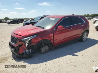 2022 Cadillac XT4 FWD Luxury with VIN 1GYAZAR40NF111913, listed as a Copart auction lot 71238294 with 35,408 mi miles and Salvage Title. Bid and sale history available at carsss.com. Image 1.