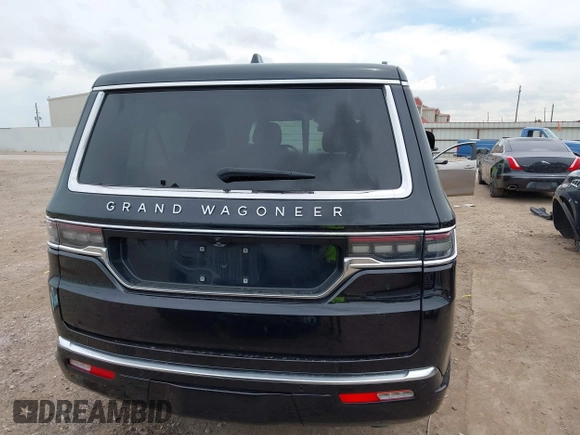 2024 Jeep Grand Wagoneer with VIN 1C4SJSEP3RS109884, listed as a IAAI auction lot 42603585 with 43,344 mi miles and . Bid and sale history available at DreamBid. Image 16.