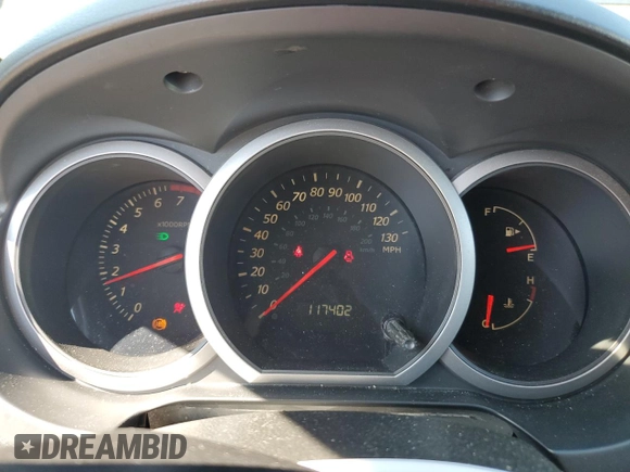 2006 Suzuki Grand Vitara Premium z VIN JS3TD943864102742, wystawiony jako Copart lot #70721944 z przebiegiem 117 402 mil mil oraz Szkoda całkowita • Salvage title. Historia ofert i sprzedaży dostępna na DreamBid. Obrazek 9.