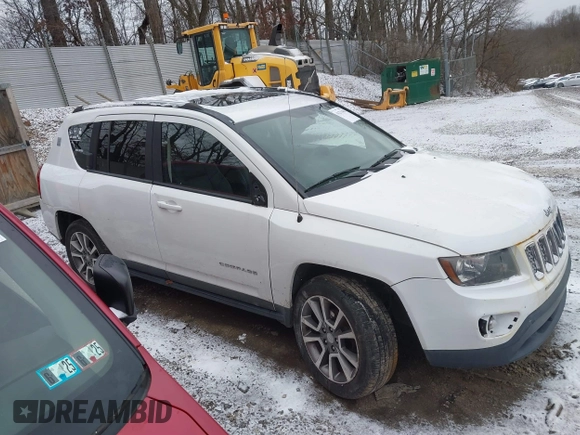 2015 Jeep Compass Limited with VIN 1C4NJDCB9FD216387, listed as a IAAI auction lot 41231484 with 95,436 mi miles. Bid and sale history available at carsss.com. Image 12.