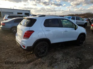 2022 Chevrolet Trax LT with VIN KL7CJPSM9NB557498, listed as a Copart auction lot 47294795 with 22,227 mi miles and Salvage Title. Bid and sale history available at carsss.com. Image 3.