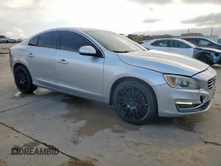 2015 Volvo S60 T5 Drive-E Premier с VIN YV140MFB0F1312432, выставлен на аукционе Copart как лот 55653895 с пробегом 159 010 миль миль и Чистый • Clean title. История ставок и продаж доступна на DreamBid. Изображение 4.