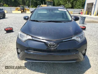 2018 Toyota RAV4 XLE with VIN 2T3WFREV6JW495822, listed as a Copart auction lot 62555325 with 88,808 mi miles and Salvage title. Bid and sale history available at DreamBid. Image 5.