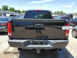 2007 GMC Sierra Denali z VIN 2GTEK638271695441, wystawiony jako Copart lot #57861314 z przebiegiem 233 123 mil mil oraz Szkody całkowita. Historia ofert i sprzedaży dostępna na DreamBid. Obrazek 6.