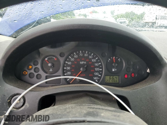2005 Ford Focus S with VIN 3FAFP37N35R156460, listed as a Copart auction lot 58781635 with 231,066 mi miles and Salvage title. Bid and sale history available at DreamBid. Image 9.