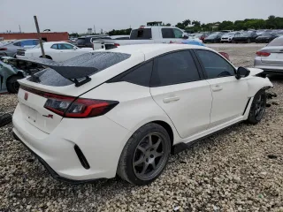 2023 Honda Civic Type R z VIN JHMFL5G48PX002084, wystawiony jako Copart lot #62284134 z przebiegiem 8 604 mil mil oraz Szkoda całkowita • Salvage title. Historia ofert i sprzedaży dostępna na DreamBid. Obrazek 3.