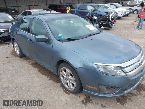 2011 Ford Fusion SE with VIN 3FAHP0HA1BR154897, listed as a IAAI auction lot 41838914 with 278,752 mi miles. Bid and sale history available at carsss.com. Image 1.