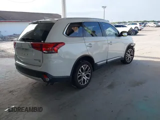 2018 Mitsubishi Outlander SE с VIN JA4AD3A35JZ063086, выставлен на аукционе IAAI как лот 42416527 с пробегом 183 541 миль миль и . История ставок и продаж доступна на DreamBid. Изображение 4.
