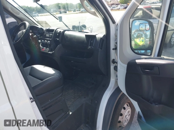 2017 Ram ProMaster Cargo with VIN 3C6TRVAG7HE546221, listed as a IAAI auction lot 41537359 with 160,124 mi miles and . Bid and sale history available at DreamBid. Image 5.