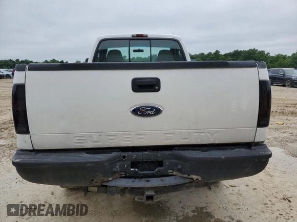 2006 Ford F-250 XL with VIN 1FTSF21P26EC88596, listed as a Copart auction lot 58849395 with 192,961 mi miles and Salvage title. Bid and sale history available at DreamBid. Image 6.