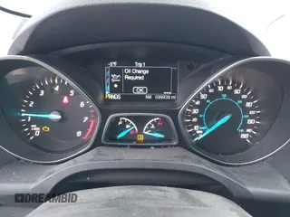 2016 Ford Escape SE z VIN 1FMCU9G92GUA33686, wystawiony jako IAAI lot #41490107 z przebiegiem 99 938 mil mil oraz . Historia ofert i sprzedaży dostępna na DreamBid. Obrazek 7.