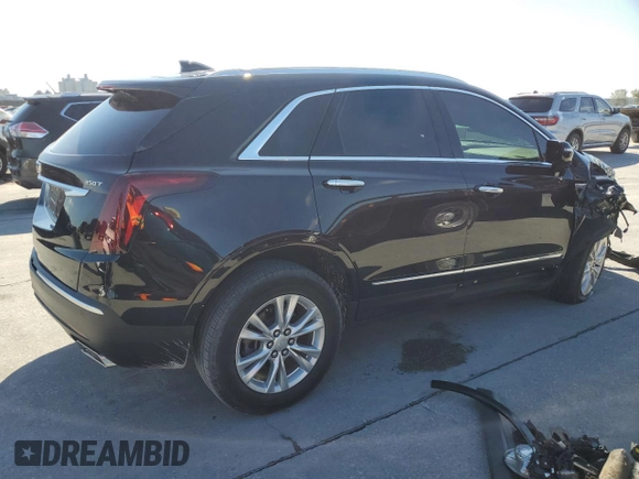 2022 Cadillac XT5 FWD Luxury with VIN 1GYKNAR45NZ118872, listed as a Copart auction lot 79676544 with 31,467 mi miles and Salvage title. Bid and sale history available at DreamBid. Image 3.