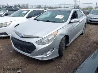 2014 Hyundai Sonata Hybrid Limited with VIN KMHEC4A47EA115911, listed as a IAAI auction lot 42038305 with 232,793 mi miles. Bid and sale history available at carsss.com. Image 2.