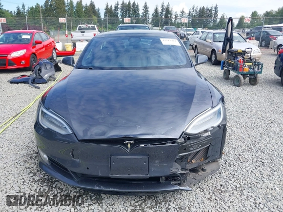 2018 Tesla Model S 75D z VIN 5YJSA1E28JF272630, wystawiony jako IAAI lot #42317422 z przebiegiem Nie podano mil oraz . Historia ofert i sprzedaży dostępna na DreamBid. Obrazek 13.