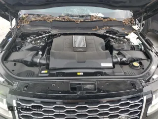 2020 Land Rover Range Rover z VIN SALGS5SE2LA579322, wystawiony jako Copart lot #83676914 z przebiegiem 42 039 mil mil oraz Czysty tytuł • Clean title. Historia ofert i sprzedaży dostępna na DreamBid. Obrazek 12.