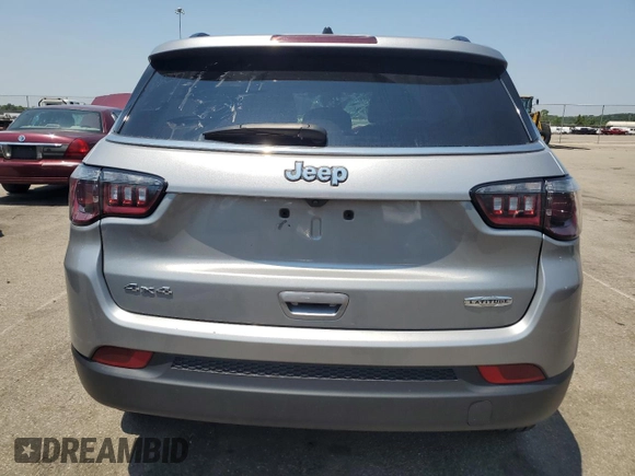 2024 Jeep Compass Latitude z VIN 3C4NJDBN0RT596696, wystawiony jako Copart lot #60412135 z przebiegiem Nie podano mil oraz Czysty tytuł • Clean title. Historia ofert i sprzedaży dostępna na DreamBid. Obrazek 6.