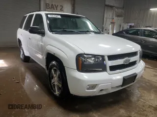 2007 Chevrolet TrailBlazer LT with VIN 1GNDT13S772261630, listed as a Copart auction lot 52954755 with 142,990 mi miles and Clean Title. Bid and sale history available at carsss.com. Image 4.