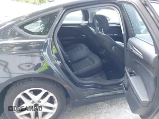 2013 Ford Fusion SE with VIN 3FA6P0HR7DR255782, listed as a IAAI auction lot 42382919 with 235,371 mi miles and . Bid and sale history available at DreamBid. Image 8.