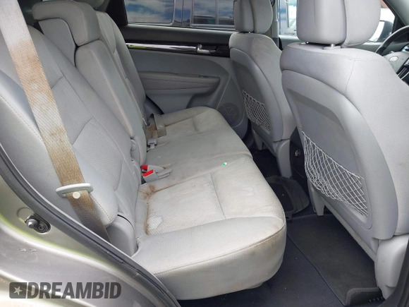 2012 Kia Sorento LX with VIN 5XYKT3A60CG285902, listed as a IAAI auction lot 42142043 with 225,206 mi miles and . Bid and sale history available at carsss.com. Image 8.