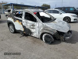 2018 Hyundai Kona SEL with VIN KM8K22AA8JU107275, listed as a Copart auction lot 48018555 with 0 mi miles and Non Repairable. Bid and sale history available at carsss.com. Image 4.