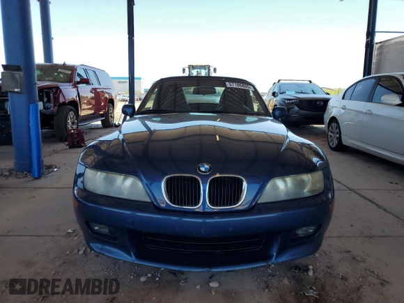 2002 BMW Z3 2.5 z VIN 4USCN33432LM06882, wystawiony jako Copart lot #57186805 z przebiegiem 117 834 mil mil oraz Czysty tytuł • Clean title. Historia ofert i sprzedaży dostępna na DreamBid. Obrazek 5.