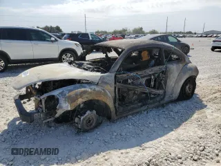 2016 Volkswagen Beetle SE с VIN 3VWJ17ATXGM612150, выставлен на аукционе Copart как лот 76393894 с пробегом Не указан миль и На запчасти • Non repairable. История ставок и продаж доступна на DreamBid. Изображение 1.