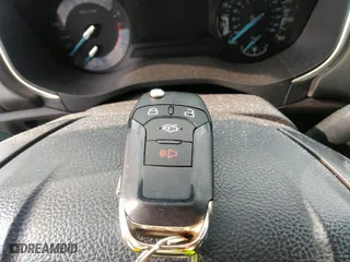 2014 Ford Fusion SE with VIN 3FA6P0H77ER268418, listed as a IAAI auction lot 41952529 with 196,559 mi miles. Bid and sale history available at carsss.com. Image 11.