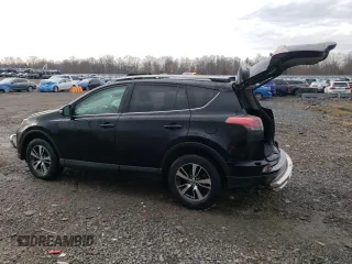 2018 Toyota RAV4 XLE with VIN 2T3RFREV6JW735352, listed as a Copart auction lot 46938025 with 73,229 mi miles and Salvage title. Bid and sale history available at DreamBid. Image 2.