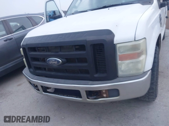 2008 Ford Super Duty F-250 SRW XL with VIN 1FTNX20568ED66942, listed as a IAAI auction lot 41809065 with 270,424 mi miles. Bid and sale history available at carsss.com. Image 12.