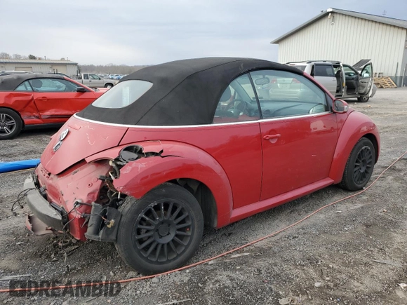 2006 Volkswagen Beetle z VIN 3VWRF31YX6M323261, wystawiony jako Copart lot #87218704 z przebiegiem 81 540 mil mil oraz Szkoda całkowita • Salvage title. Historia ofert i sprzedaży dostępna na DreamBid. Obrazek 3.