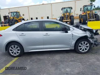 2024 Toyota Corolla LE with VIN 5YFB4MDE7RP082449, listed as a IAAI auction lot 42071209 with 35,825 mi miles. Bid and sale history available at carsss.com. Image 14.